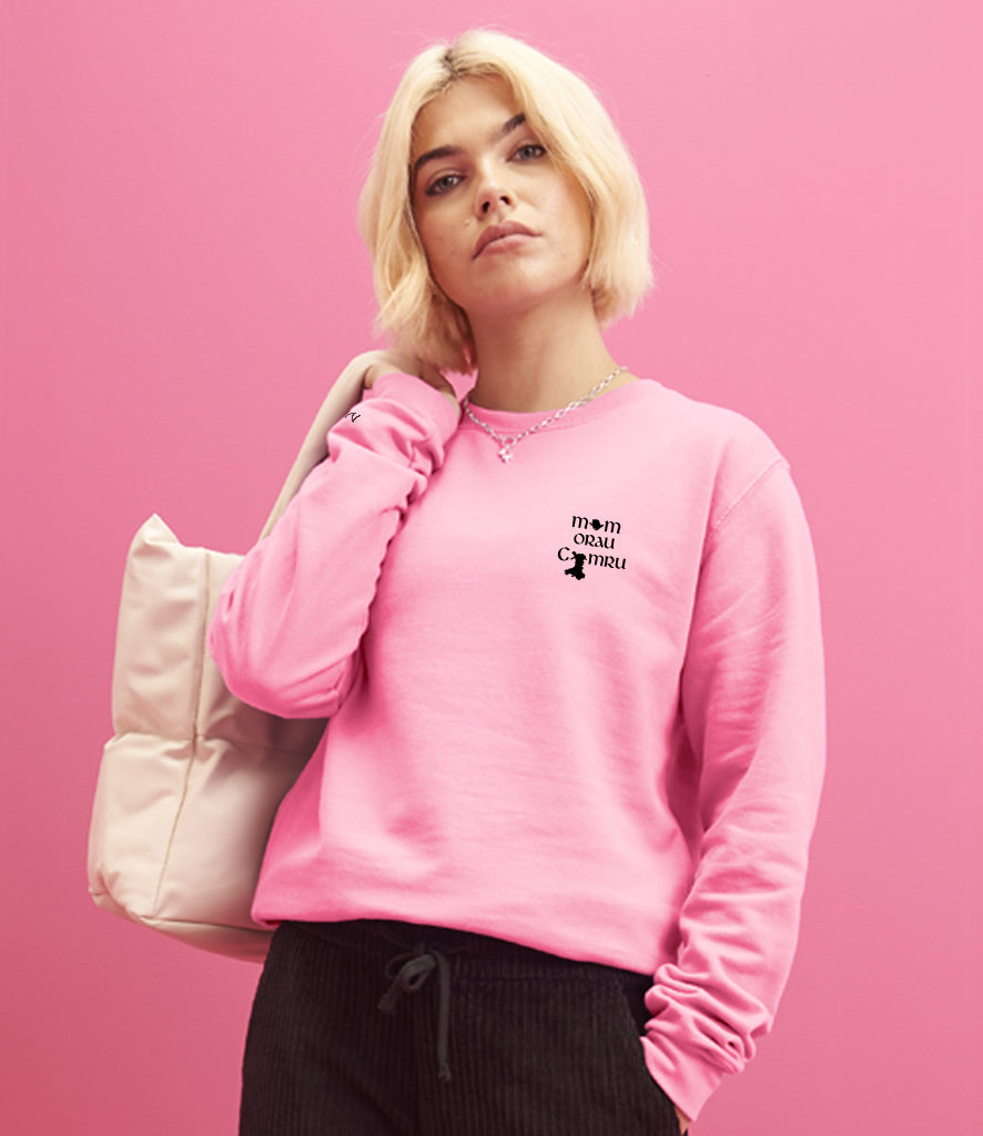 Mam Orau Cymru Sweater - Wales’ Best Mum – Cozy Welsh Gift Sweater