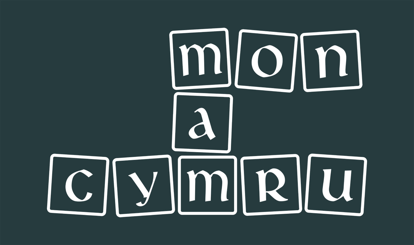 Scrabble Môn Mam Cymru Hoodie