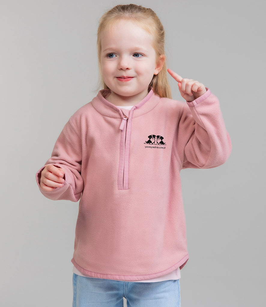 Dau Gi Bach Fleece